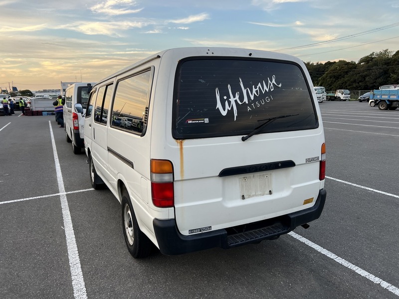 HIACE VAN-2