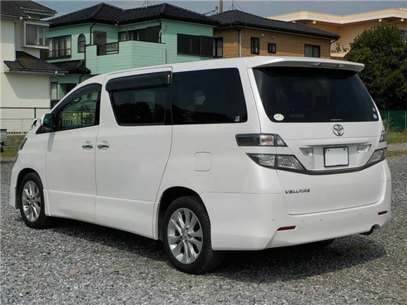 VELLFIRE-1