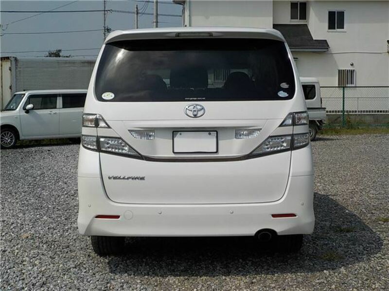 VELLFIRE-7