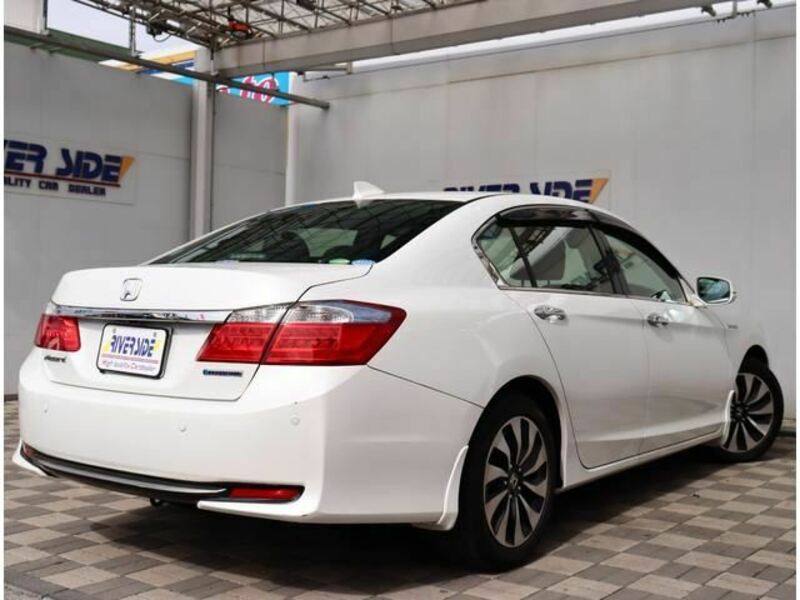 ACCORD HYBRID-34