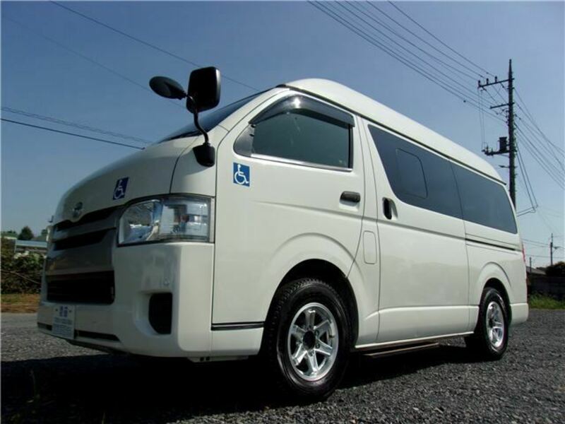 HIACE-46