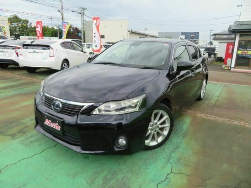 LEXUS　CT