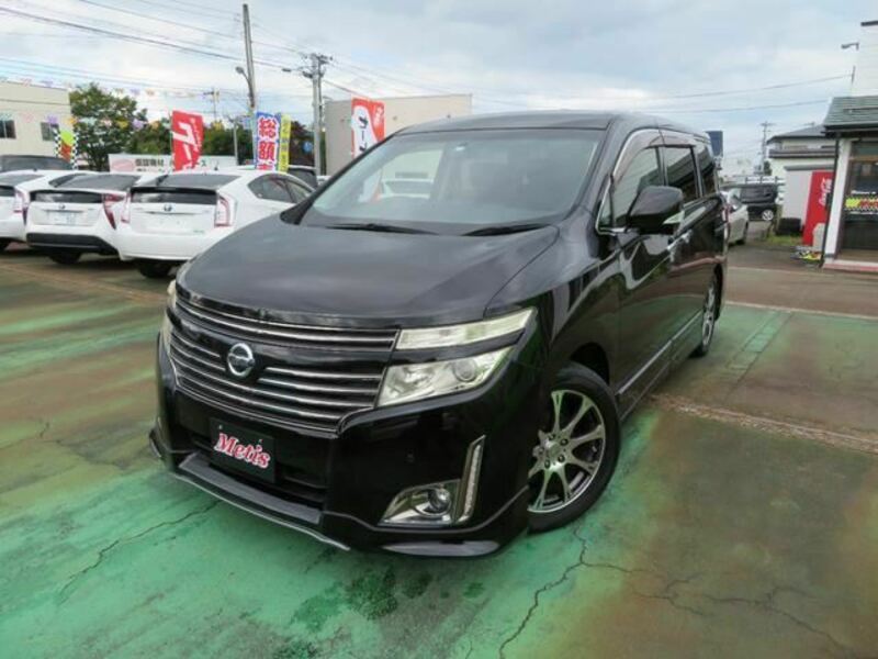 NISSAN　ELGRAND