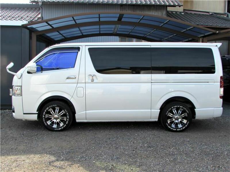 HIACE VAN-6