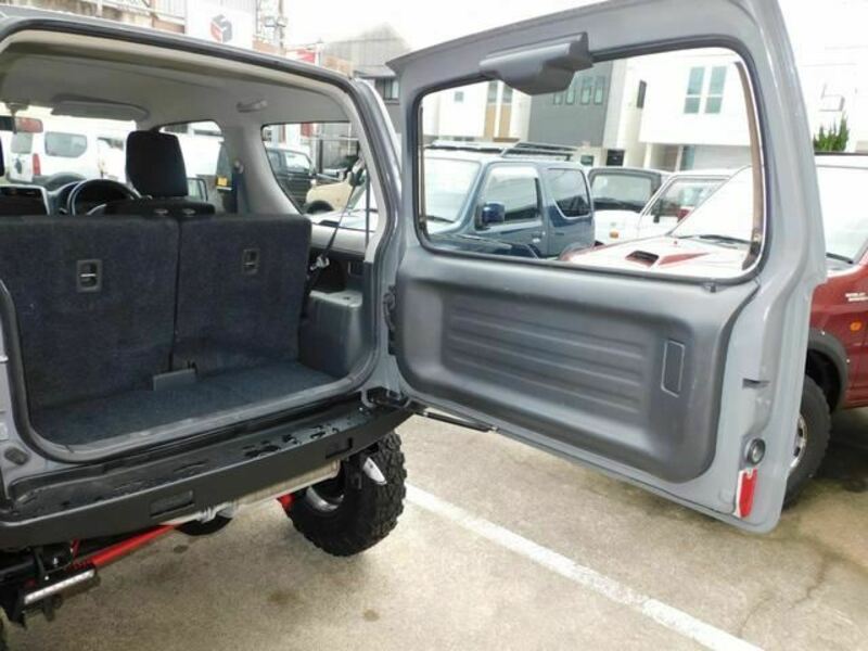 JIMNY-37