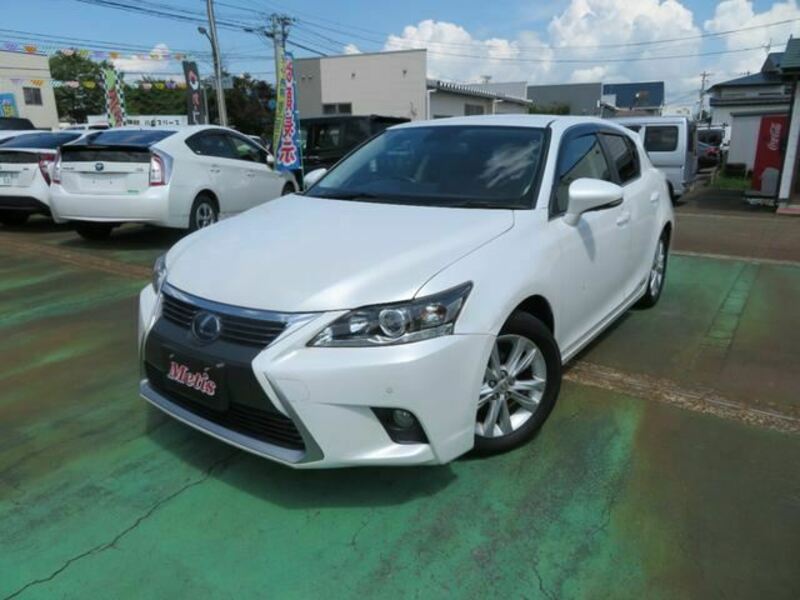 LEXUS　CT