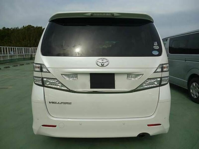 VELLFIRE-10