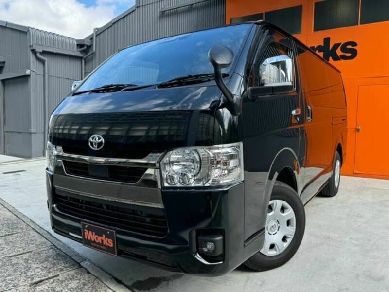 HIACE VAN