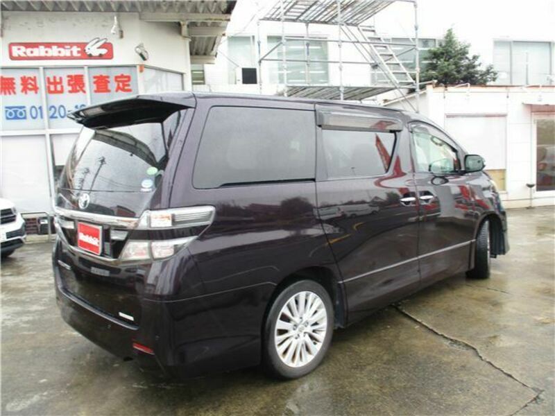 VELLFIRE-15