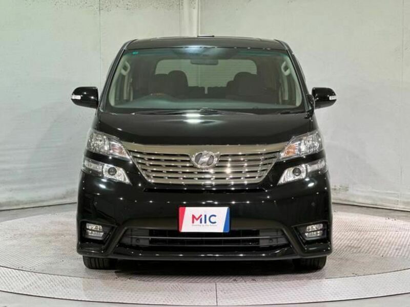 VELLFIRE-11