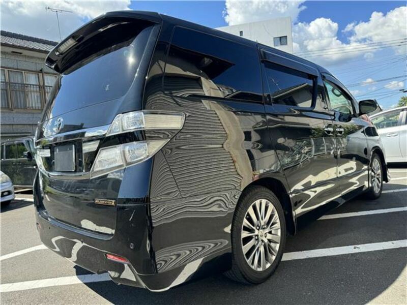 VELLFIRE-8