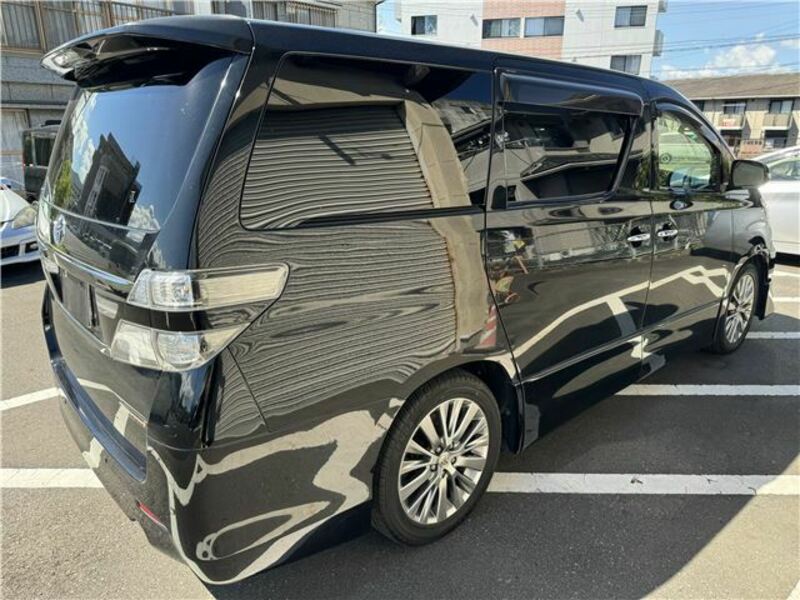 VELLFIRE-16