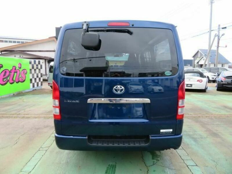 HIACE VAN-4