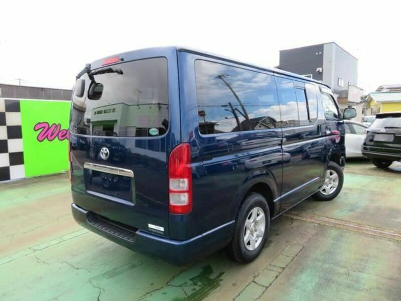 HIACE VAN-7