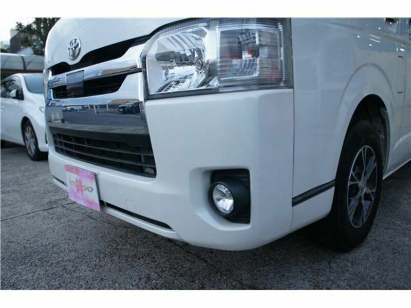 HIACE VAN-22