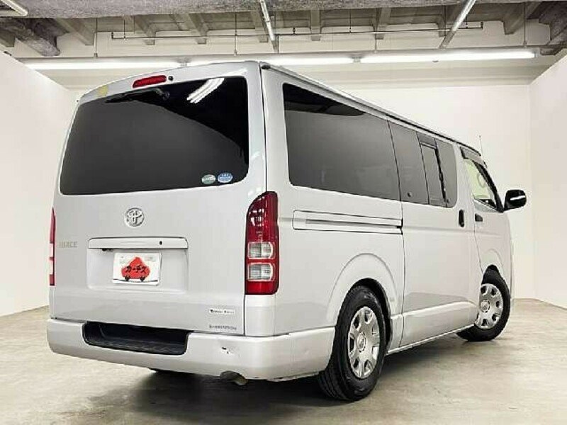 HIACE VAN-2