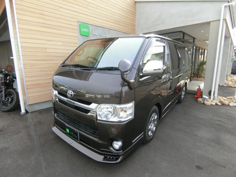 HIACE VAN-11