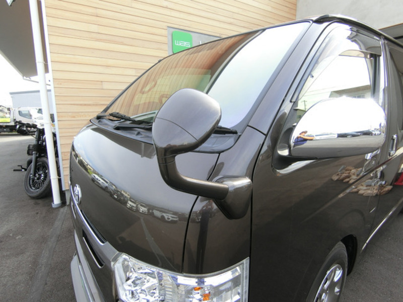 HIACE VAN-19