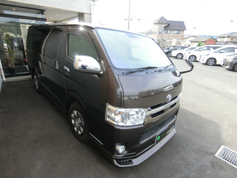 HIACE VAN-15