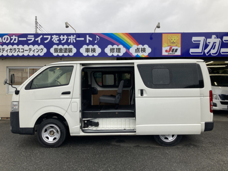 HIACE VAN-6