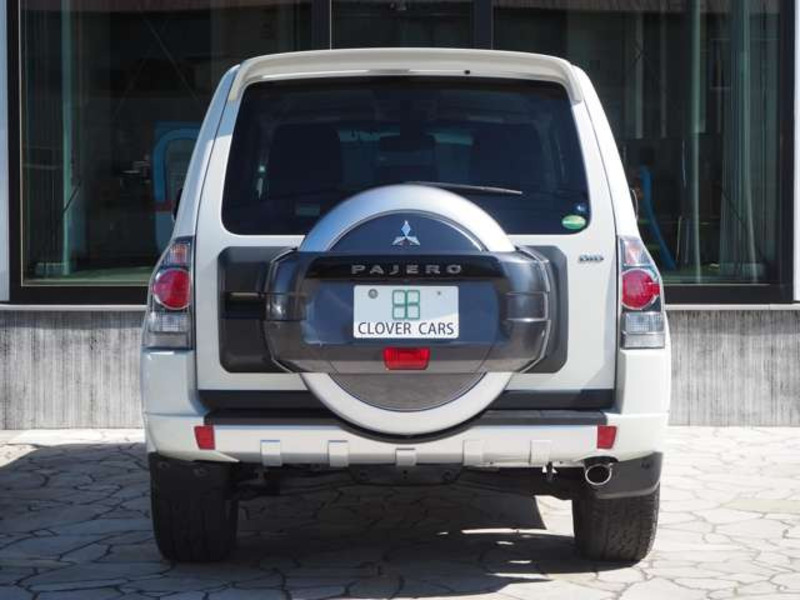 PAJERO-11