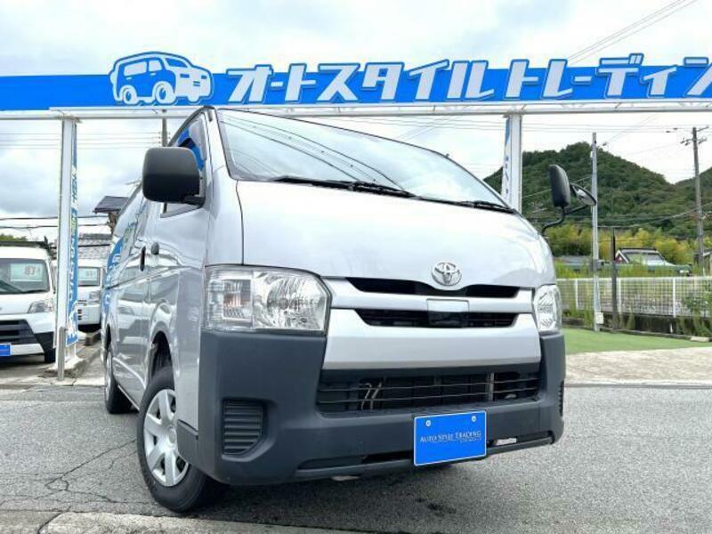 HIACE VAN