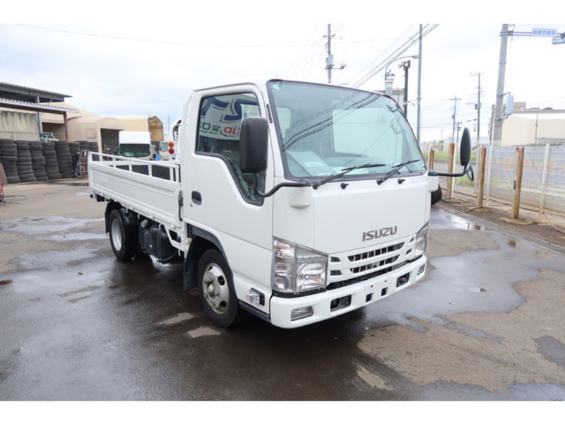 ISUZU　ELF