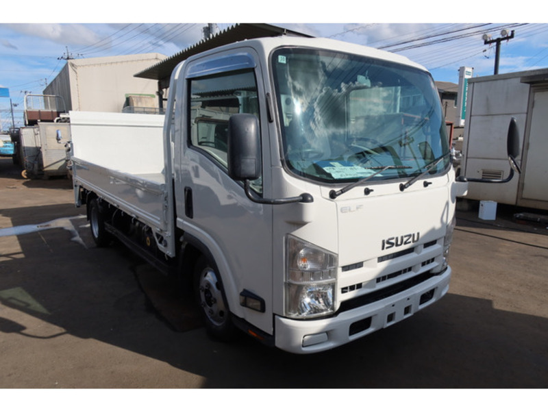 ISUZU　ELF