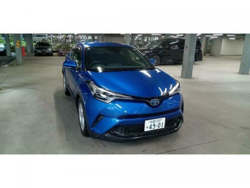 TOYOTA　C-HR