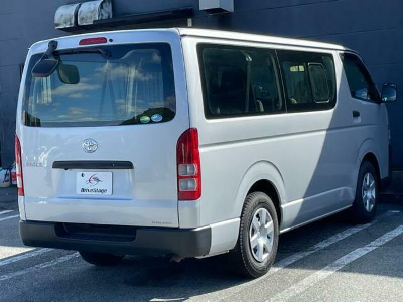 HIACE VAN-14