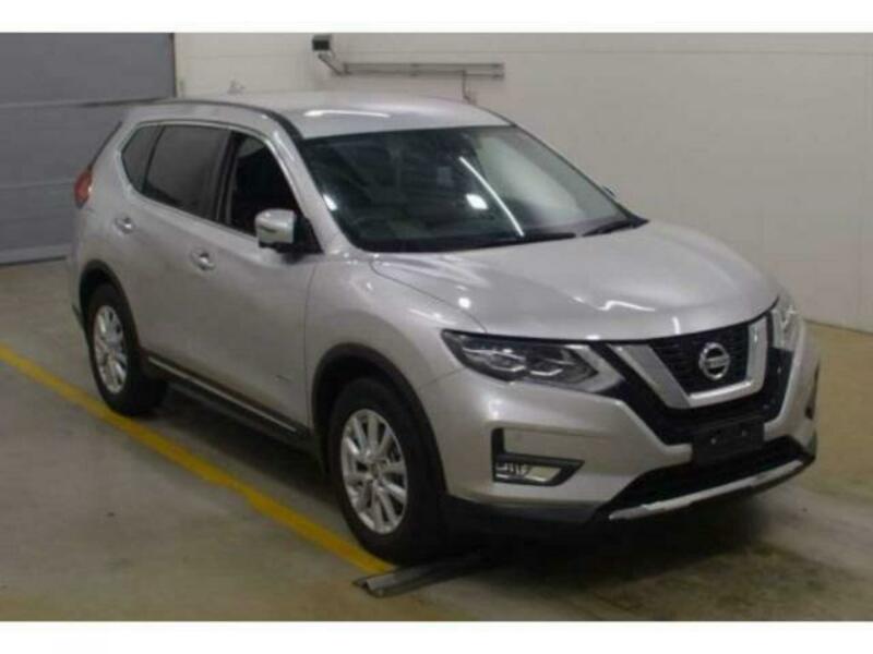 X-TRAIL