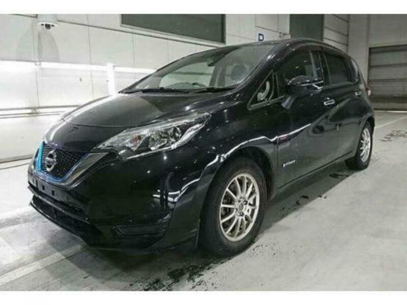 NISSAN　NOTE