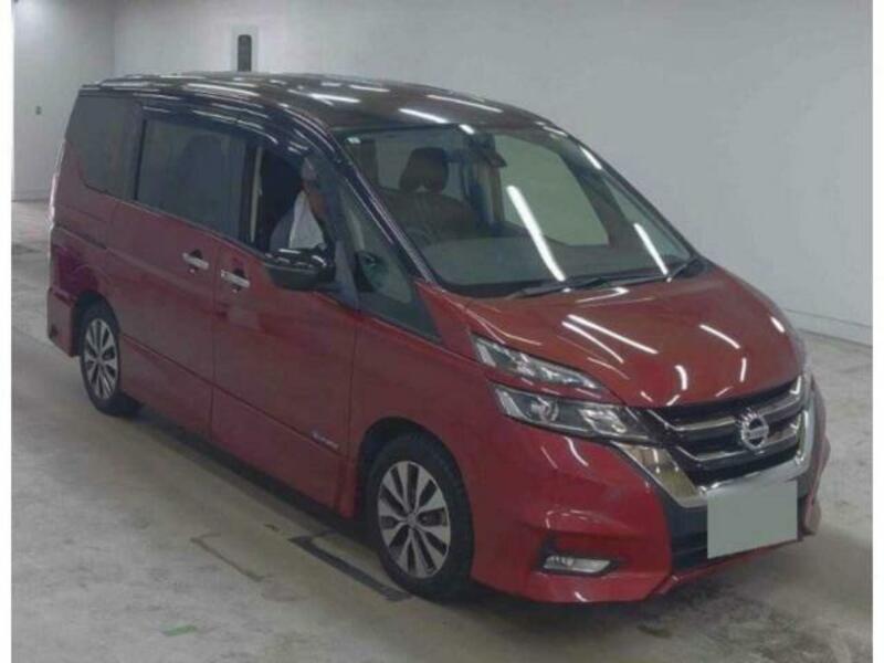 NISSAN　SERENA