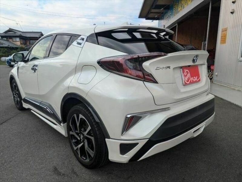 C-HR-22