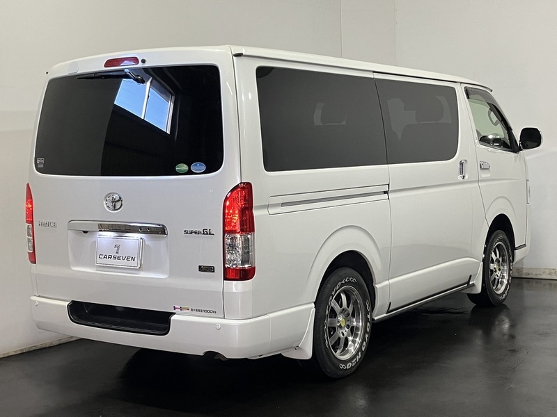 HIACE VAN-4