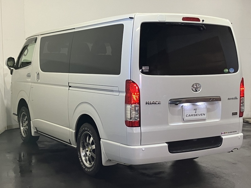 HIACE VAN-6