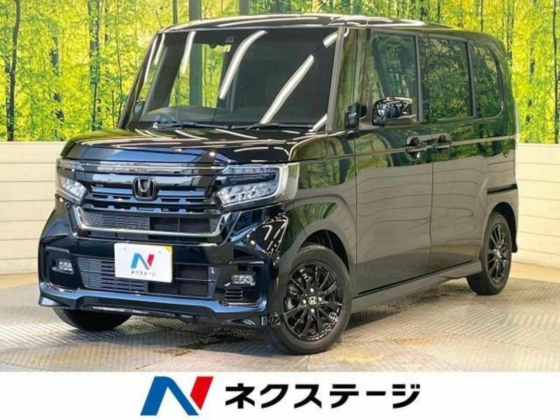 HONDA　N BOX CUSTOM