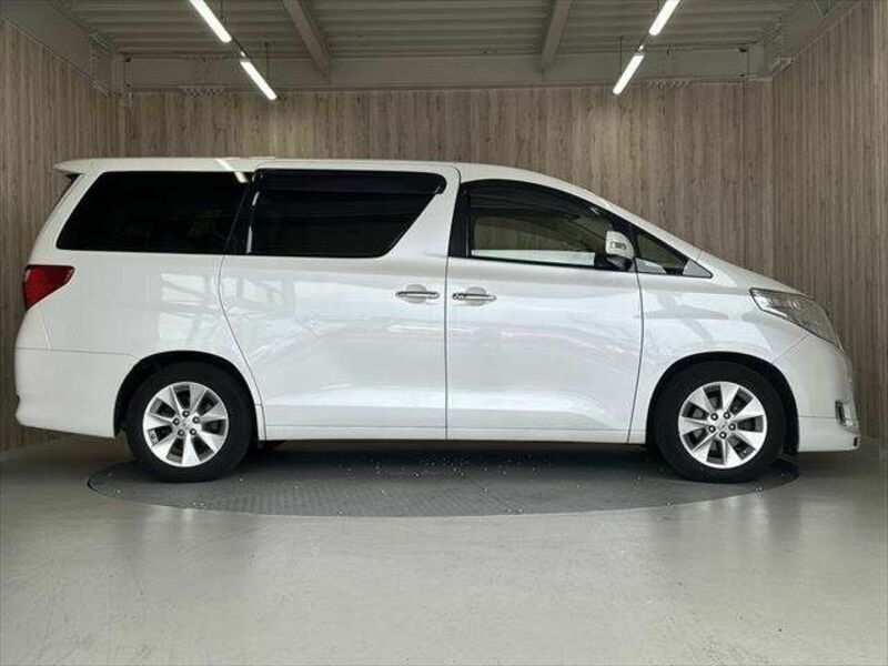 ALPHARD-17