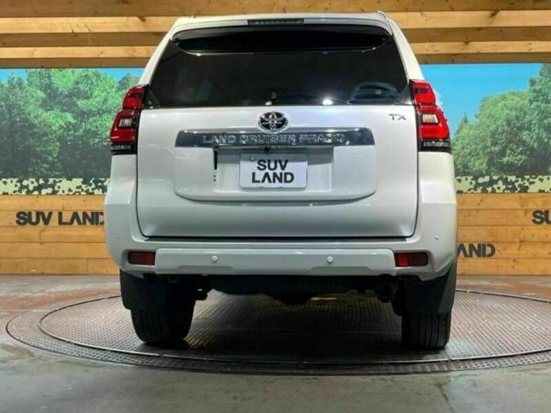 LAND CRUISER PRADO-15