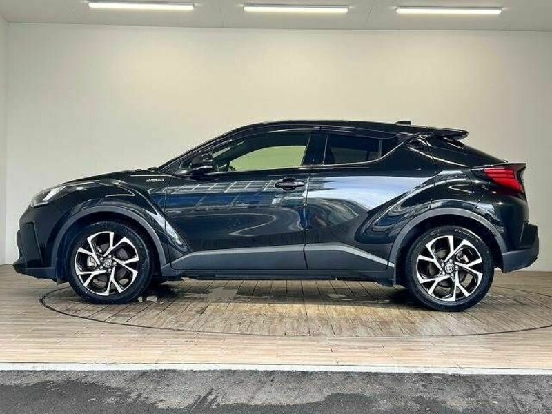 C-HR-15