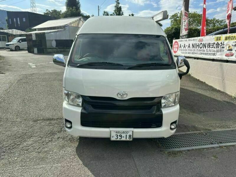 HIACE COMMUTER-14