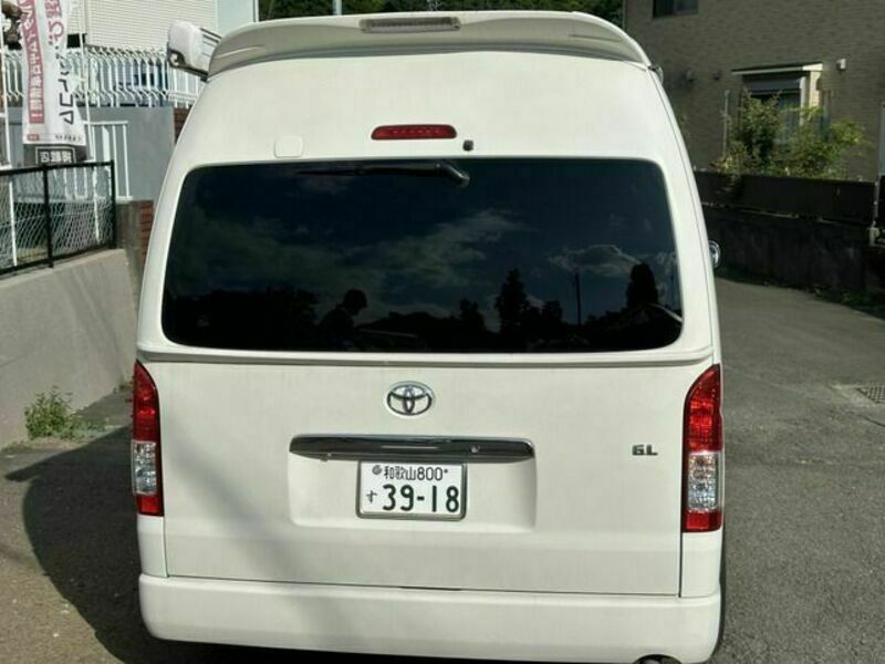 HIACE COMMUTER-15