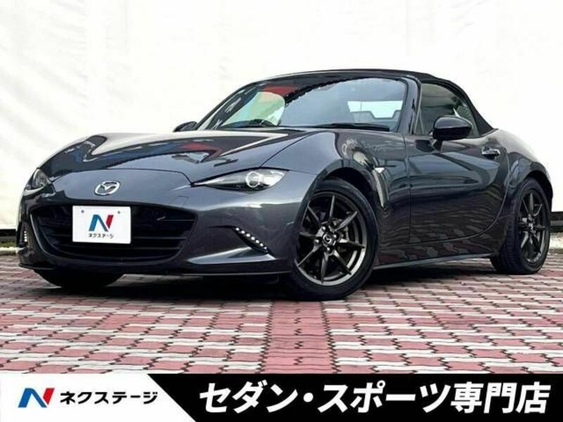 MAZDA　ROADSTER