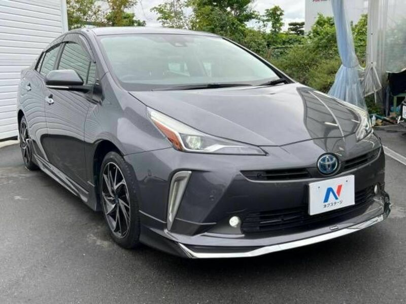 PRIUS-16