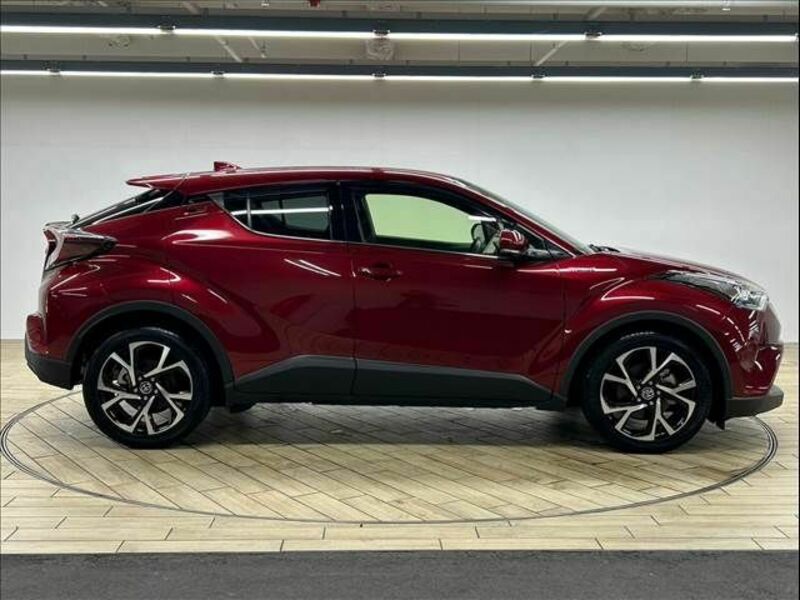 C-HR-17