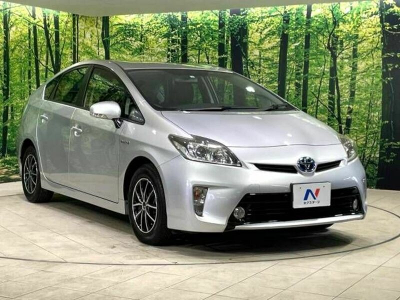 PRIUS-16