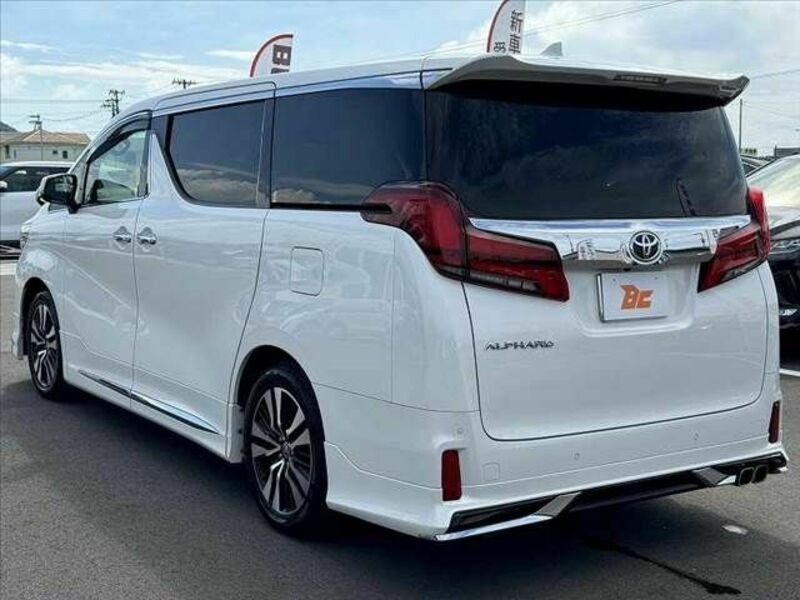 ALPHARD-12