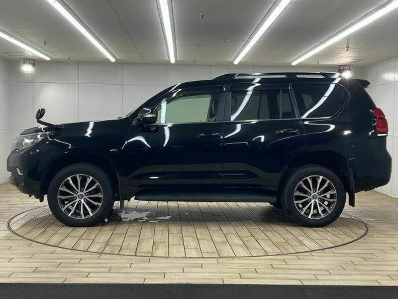 LAND CRUISER PRADO-15