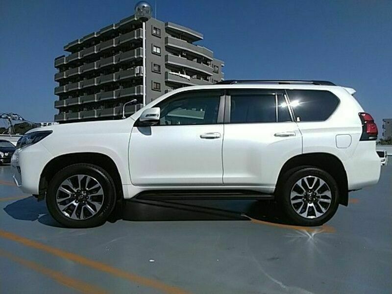 LAND CRUISER PRADO-25