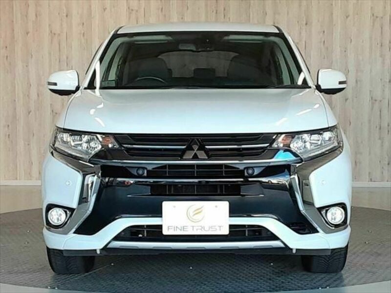 OUTLANDER PHEV-15